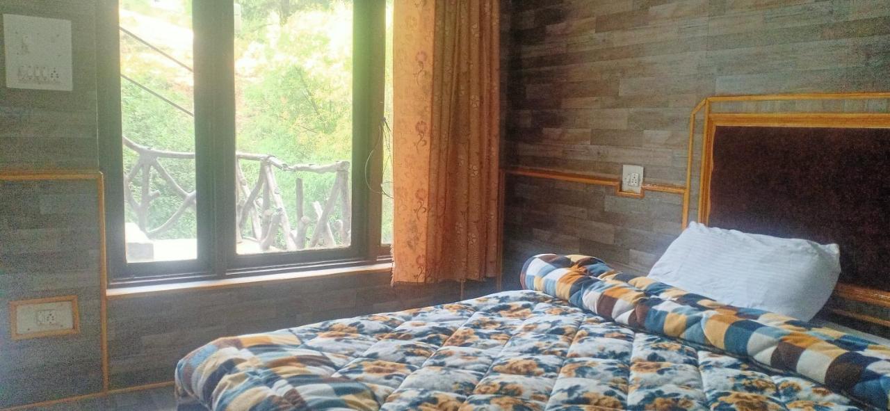 Hotel Pine Spring Dharamshala Exterior foto