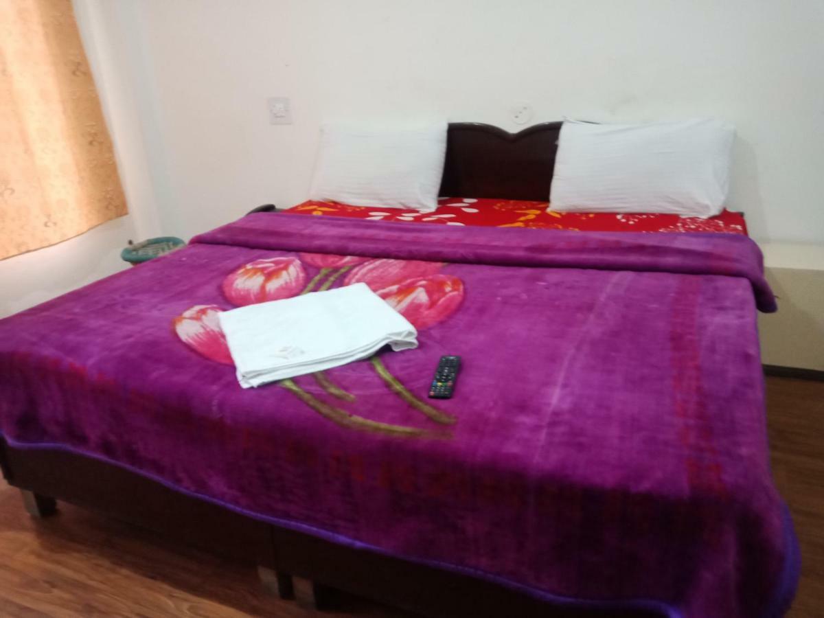 Hotel Pine Spring Dharamshala Exterior foto
